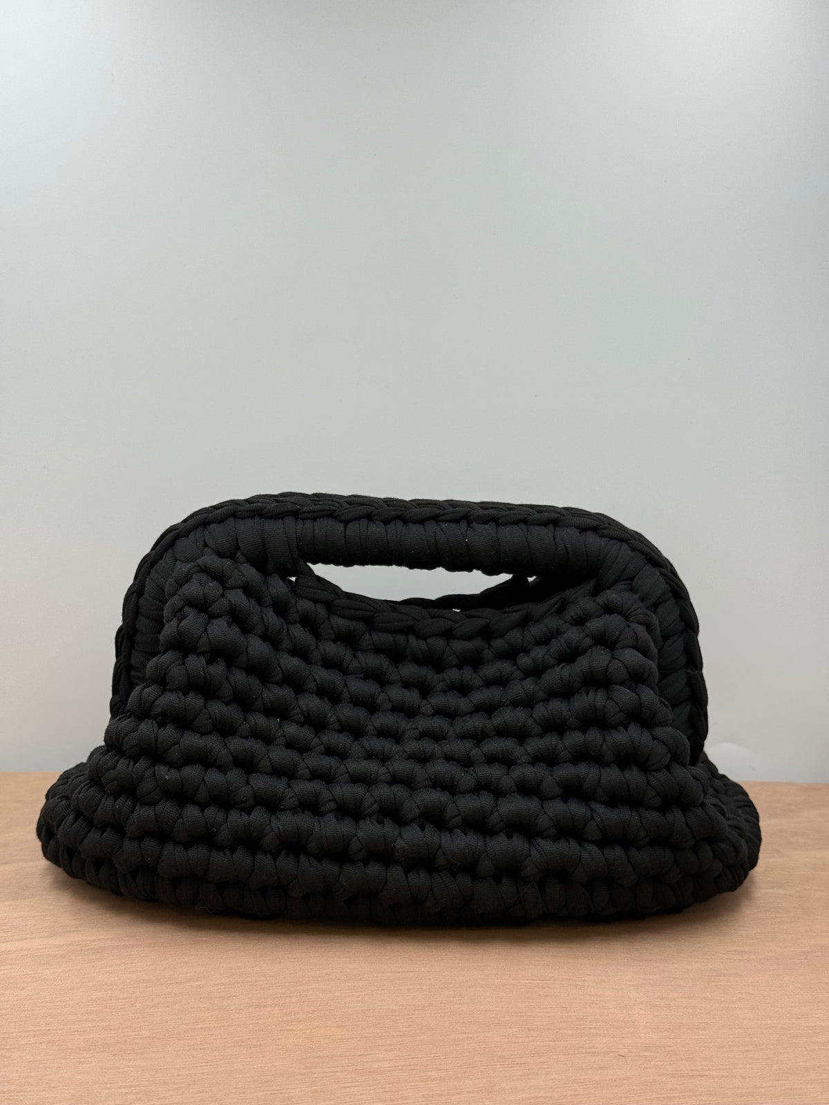 Clutch Black