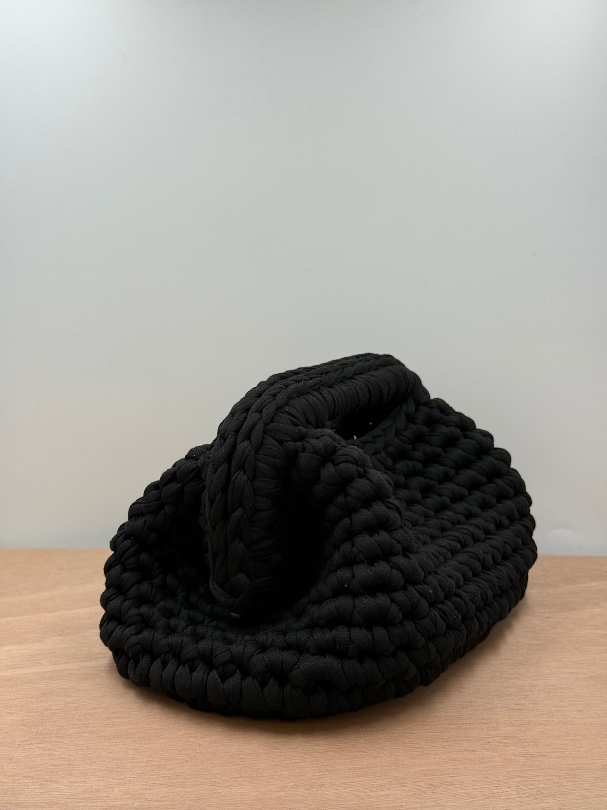 Clutch Black